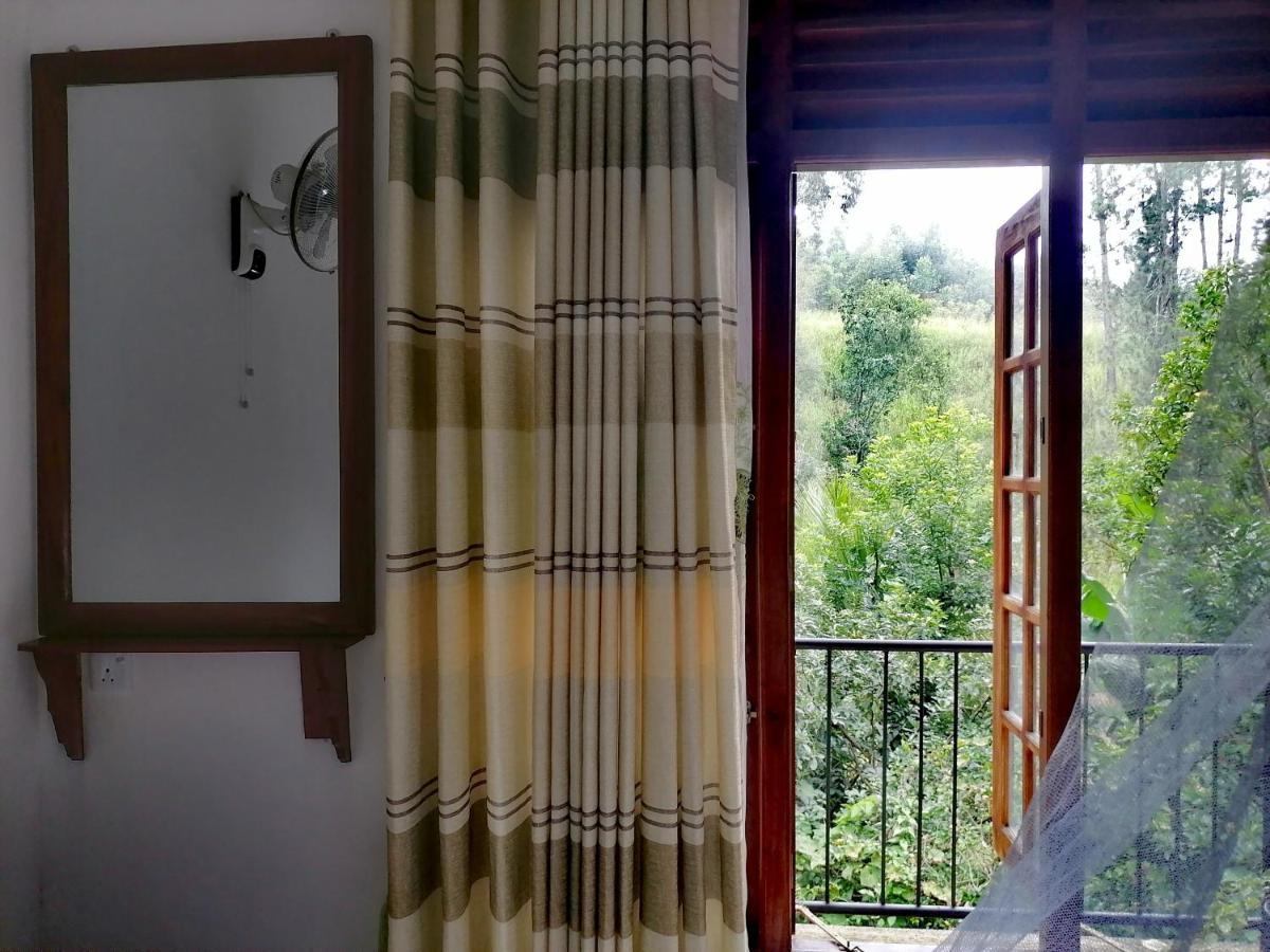 Tantra Ella Lodge Extérieur photo